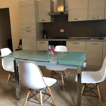 Casa Salvi A Mare Carrara